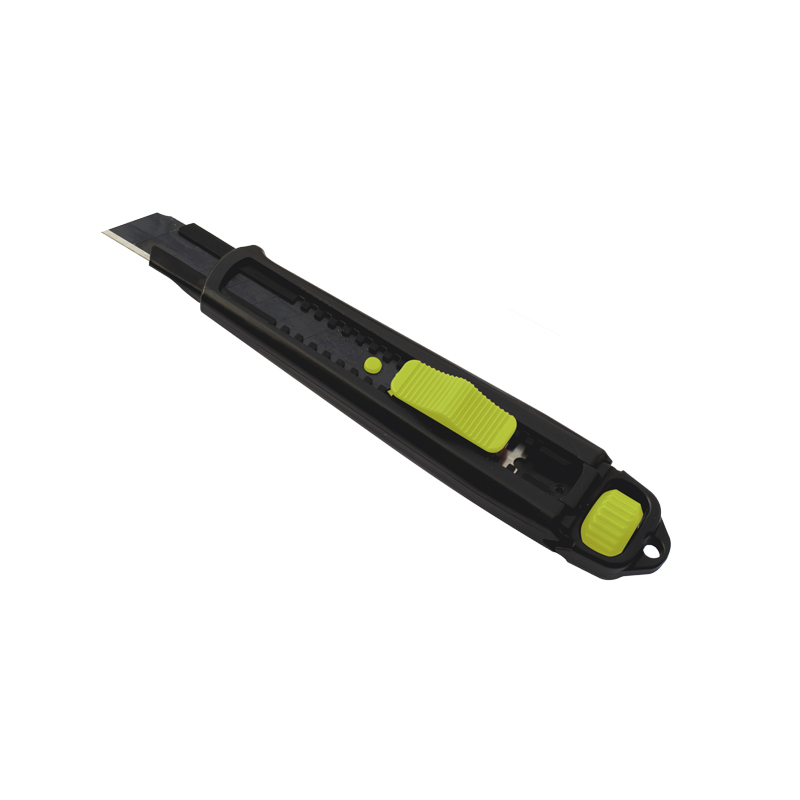 Cutter BLACK BLADE PRO 18mm - METRICA